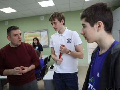 Восьмиклассник из Пскова победил в конкурсе проектов в детском центре «Алые паруса»
