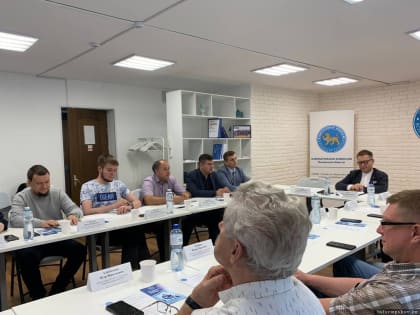 Политический пик лета обсудили в Пскове