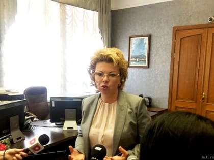 Депутат Ямпольская предложила артистов-отступников «отрезать от любых кормушек» в стране