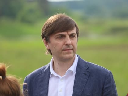 Министр просвещения Сергей Кравцов посетил Псковскую область с рабочим визитом