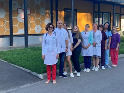 Ведущие врачи Псковской клинической больницы побывали в Великих Луках