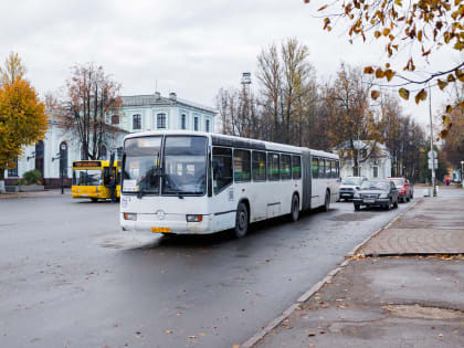 Бесплатный проезд в автобусах ввели для переписчиков в Пскове и Великих Луках