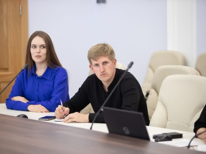 Обсуждение повестки на сентябрьской сессии парламента