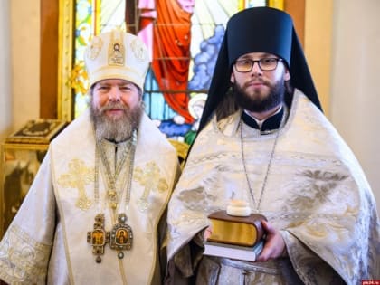 Митрополит Тихон освобожден от должности ректора Псково-Печерской духовной семинарии