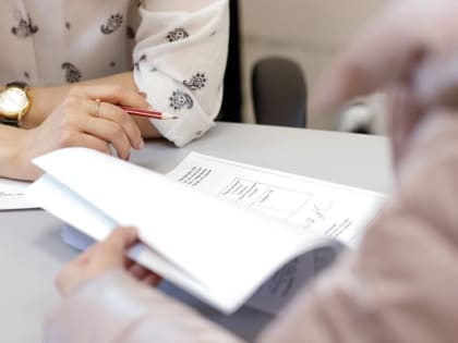 Выпускники вузов стали реже жаловаться на сложности трудоустройства — опрос