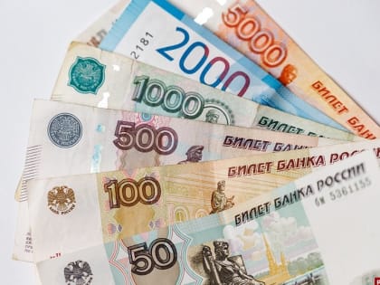 Более полутора миллионов рублей похитили мошенники у псковичей