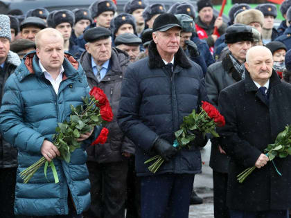 Торжественный митинг к 80-летию со дня окончания Сталинградской битвы прошёл в Пскове