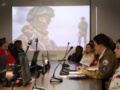 Студенты ПсковГУ встретились с участниками СВО в рамках проекта «Я горжусь. Герои»