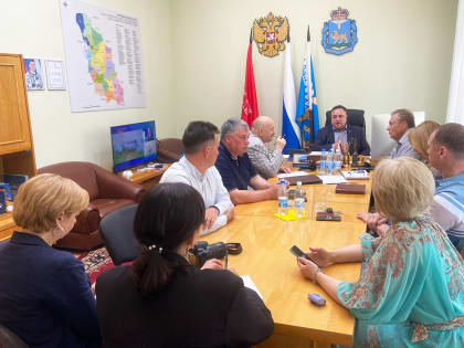 Общие проблемы округов обсудил Алексей Севастьянов с городскими депутатами