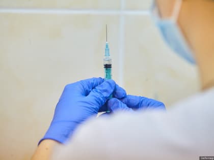 Вакцинацию от гриппа проводят в Великих Луках