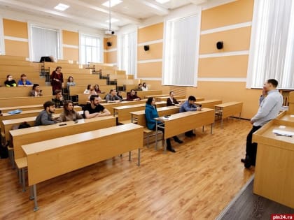 Названы самые популярные профессии у абитуриентов в 2022 году