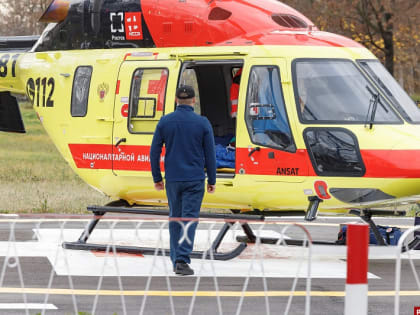 Четыре вылета совершила санитарная авиация в Псковской области за неделю