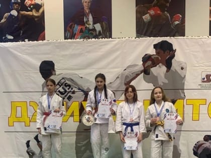 Единоборцы из Печорского района вернулись с чемпионата России