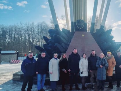 Псковские профсоюзы почтили память десантников 6-й роты