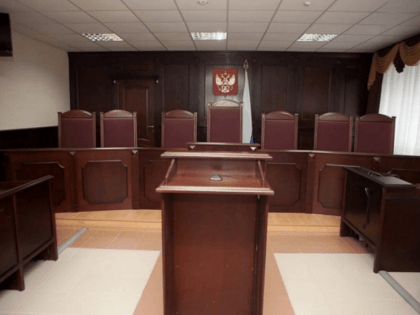 Дело по факту кражи великолучанином мясных изделий направлено в суд