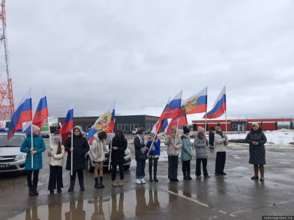 В Острове активисты встретили бойцов СВО