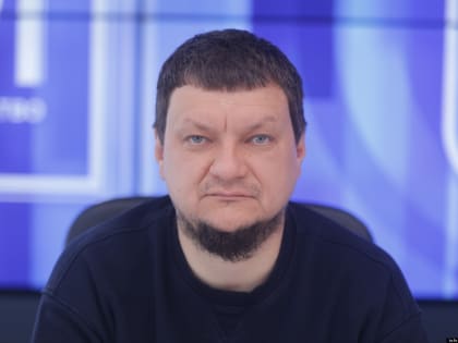 Возможность переноса памятника Ленину с площади в Пскове прокомментировал эксперт