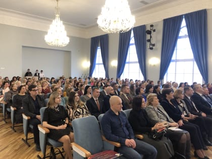 В Пскове назвали имена победителей городского этапа конкурса «Учитель года – 2023»