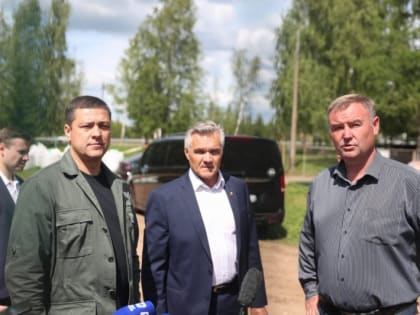 Губернатор проконтролировал реализацию проектов по комплексному развитию сельских территорий в Дедовичском районе