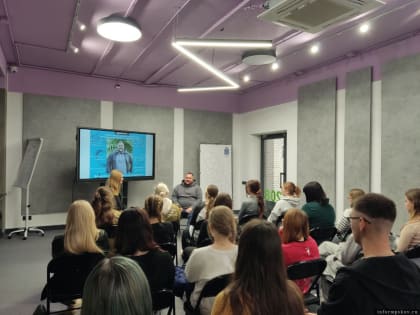 Профилактика ВИЧ: выездная бригада посетила центр в Пскове