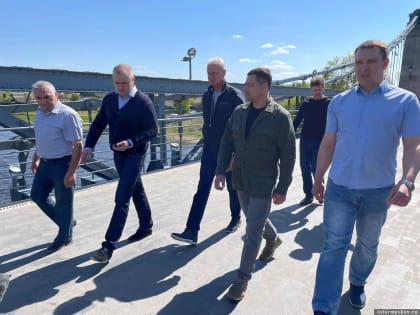 Работы по благоустройству сквера завершили в центре Острова