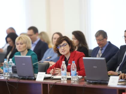 Анастасия Повторейко - о работе областного правительства: В сфере здравоохранения у нас значительное улучшение