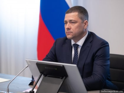 Комплексное развитие Дедовичского района обсудил Михаил Ведерников