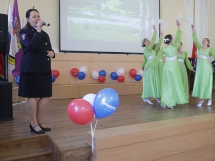 Праздничный благотворительный концерт состоялся в Доме профсоюзов в Пскове