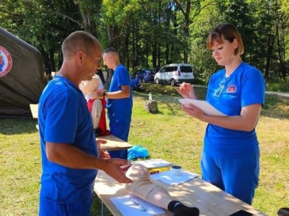 Великолукские фельдшеры скорой помощи стали лучшими на межрегиональном конкурсе