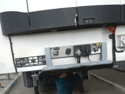 Иностранец пытался провезти в Псковскую область наркотики в особо крупном размере