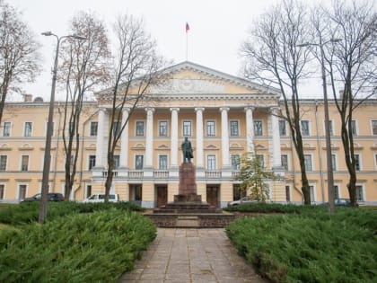 Врио начальника управления спецпрограмм правительства Псковской области назначен Виктор Захаров