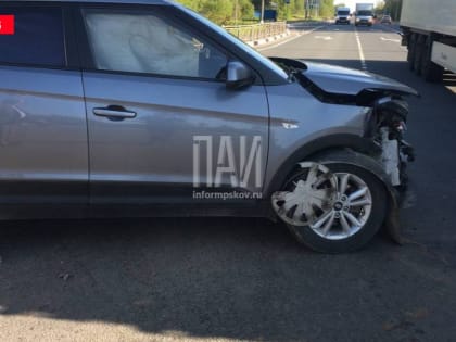 Два человека пострадали в результате ДТП в Псковском районе