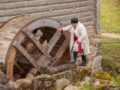 Путеводитель по музею-мельнице в деревне Бугрово представили на семинаре в Карелии