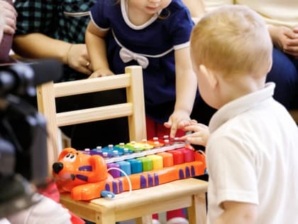 ВТБ предлагает запустить государственную программу «детских депозитов»