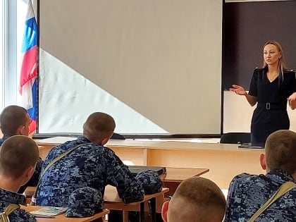 Антинаркотическую беседу провели с курсантами-первокурсниками в Пскове