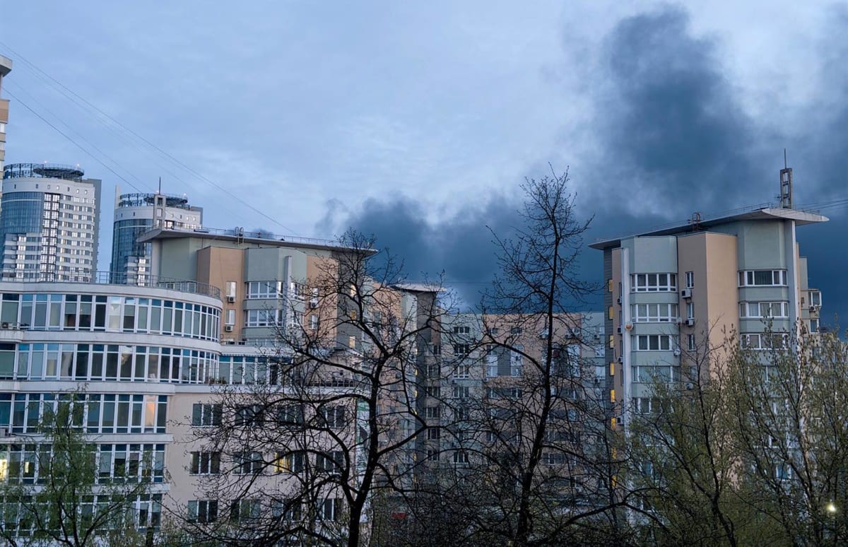 Imagen para: Kiev bajo fuego: Ataque ruso deja saldo rojo y alarma mundial