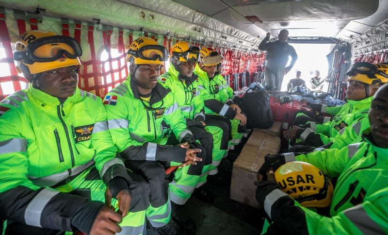 Gobierno refuerza apoyo a Venezuela con nuevo equipo de rescate