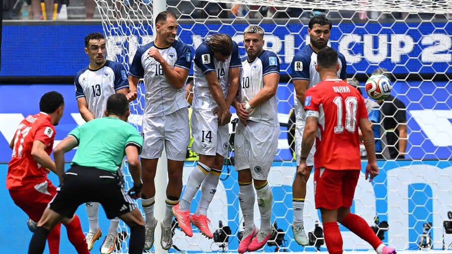 Suiza Aplasta a Bosnia y se Insta en la Lucha por el Mundial