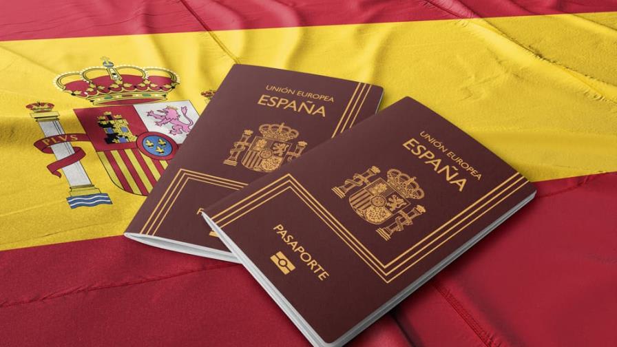 Casi 10 mil dominicanos se suman a la comunidad española: 9.915 nuevos ciudadanos en 2025