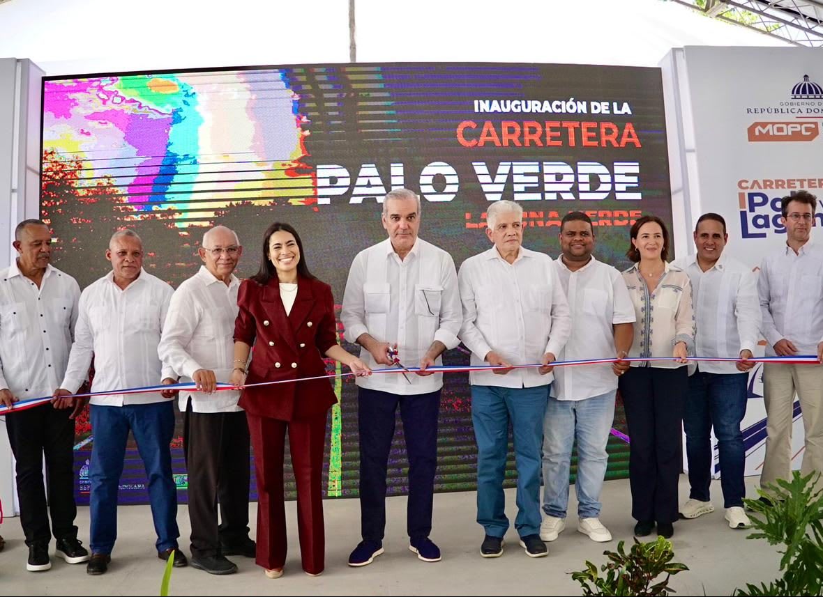 Gobierno impulsa desarrollo en Montecristi con obras claves