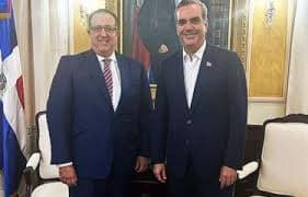 Imagen para: El Gobierno domina la crisis petrolera con un recorte de RD$40,000 millones en gasto público