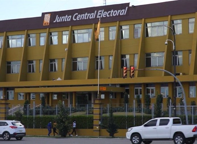 JCE: Prórroga en el registro de partidos sacude el juego político