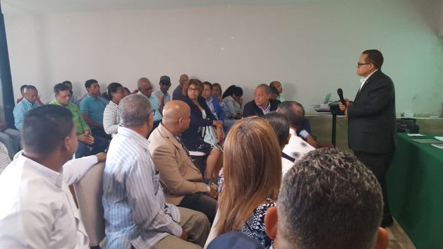 FP Fortalece su Plataforma Electoral con Militares del Derecho