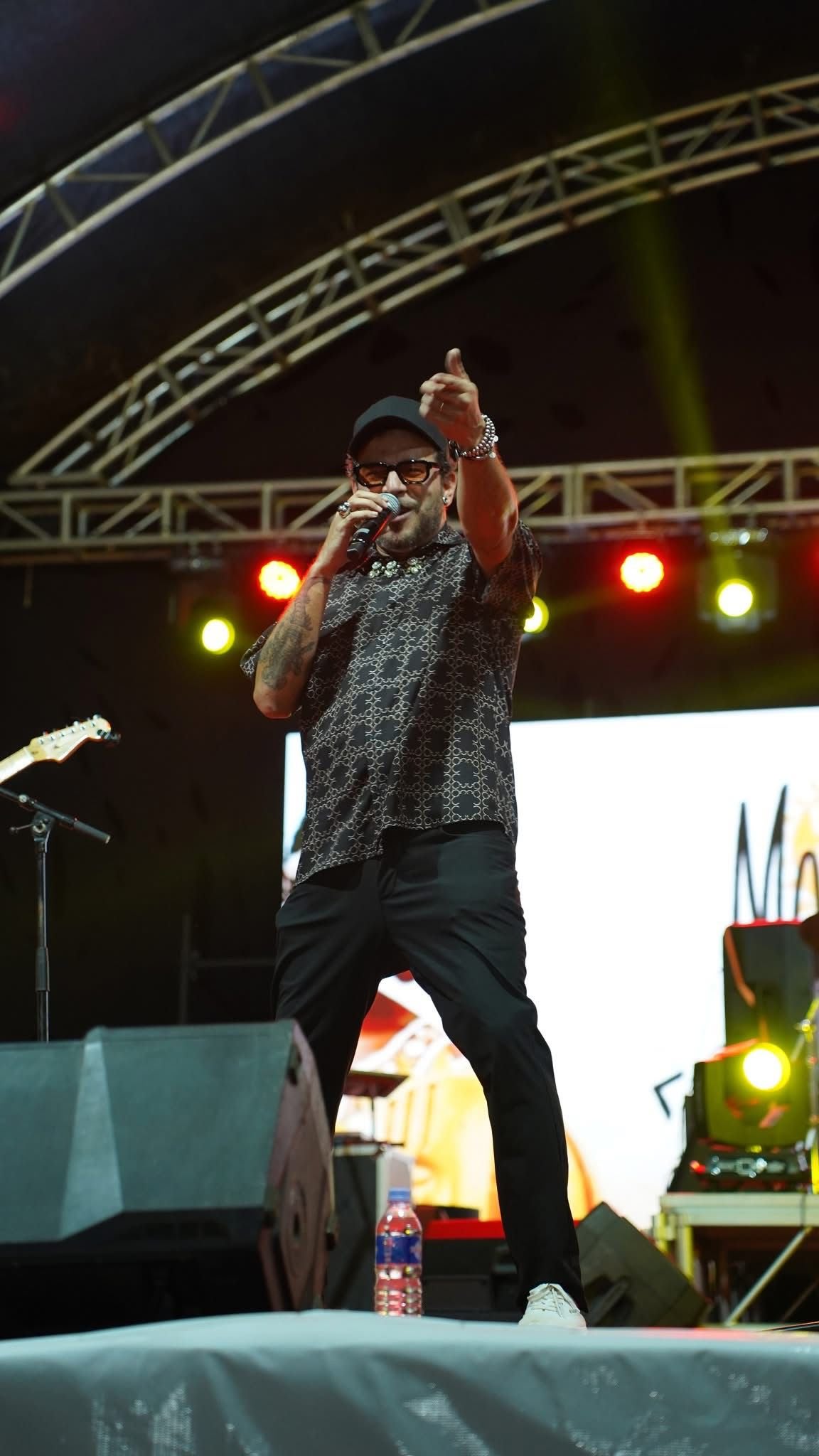 Imagen para: Riccie Oriach marca historia: El primer dominicano en el MASA, el escenario cultural más grande de África