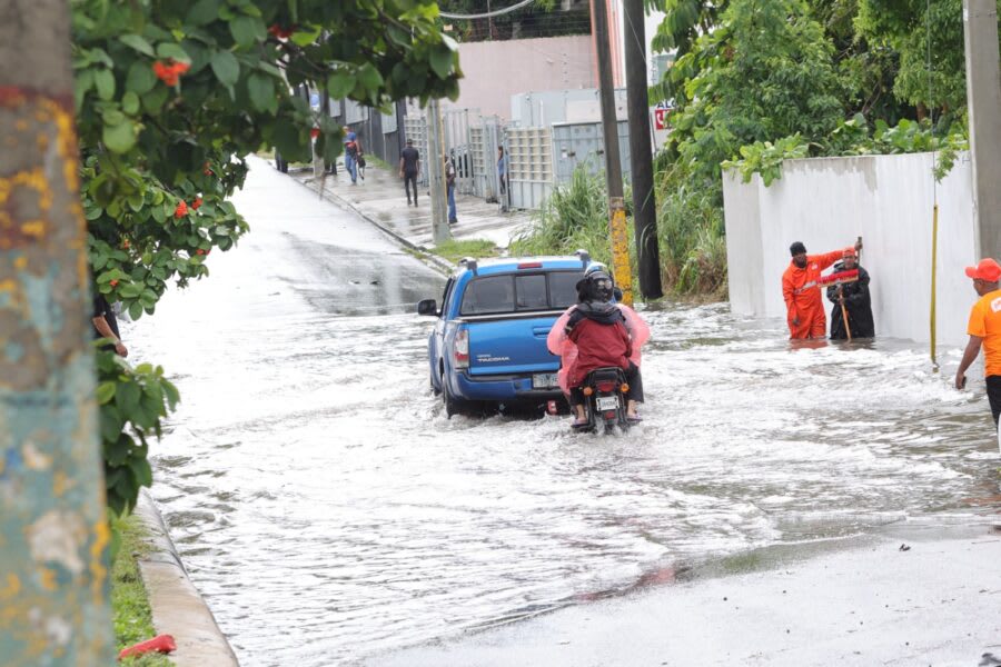 Vaguada Desata Lluvias: Alerta Meteorológica por Aguaceros