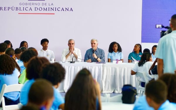 Samaná: Gobierno impulsa transformación con foco en agua y deporte