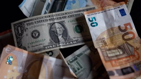 Dólar Acentúa Ascenso a RD$59.56 Mientras Euro Cede Terreno en Mercado Dominicano