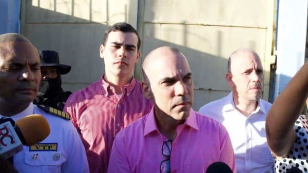 Imagen para: Mario Redondo Llenas sale del penón tras 30 años tras el asesinato de José Llenas Aybar