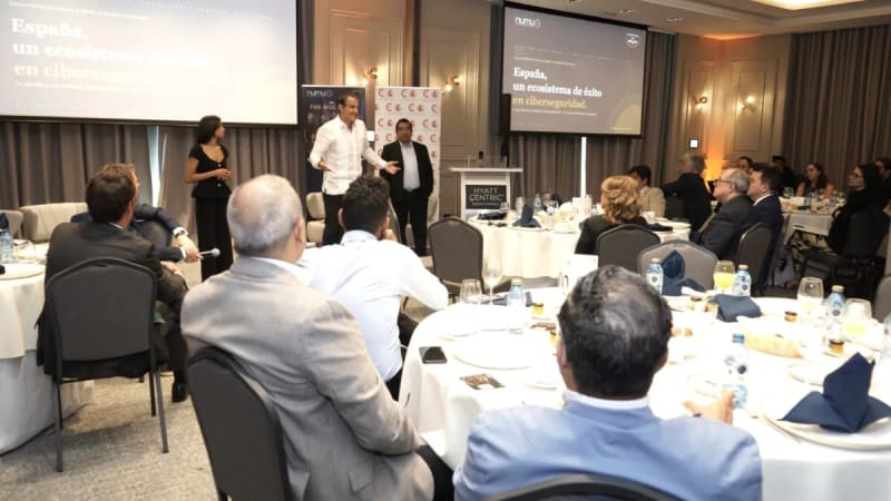 Escudo Digital: El Nuevo Imperativo para Blindar el Turismo Dominicano