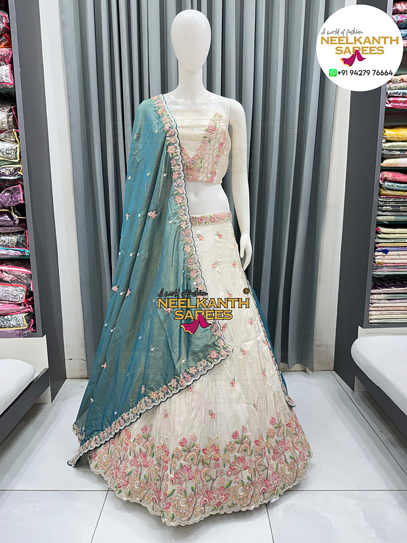 Designer Lehengas